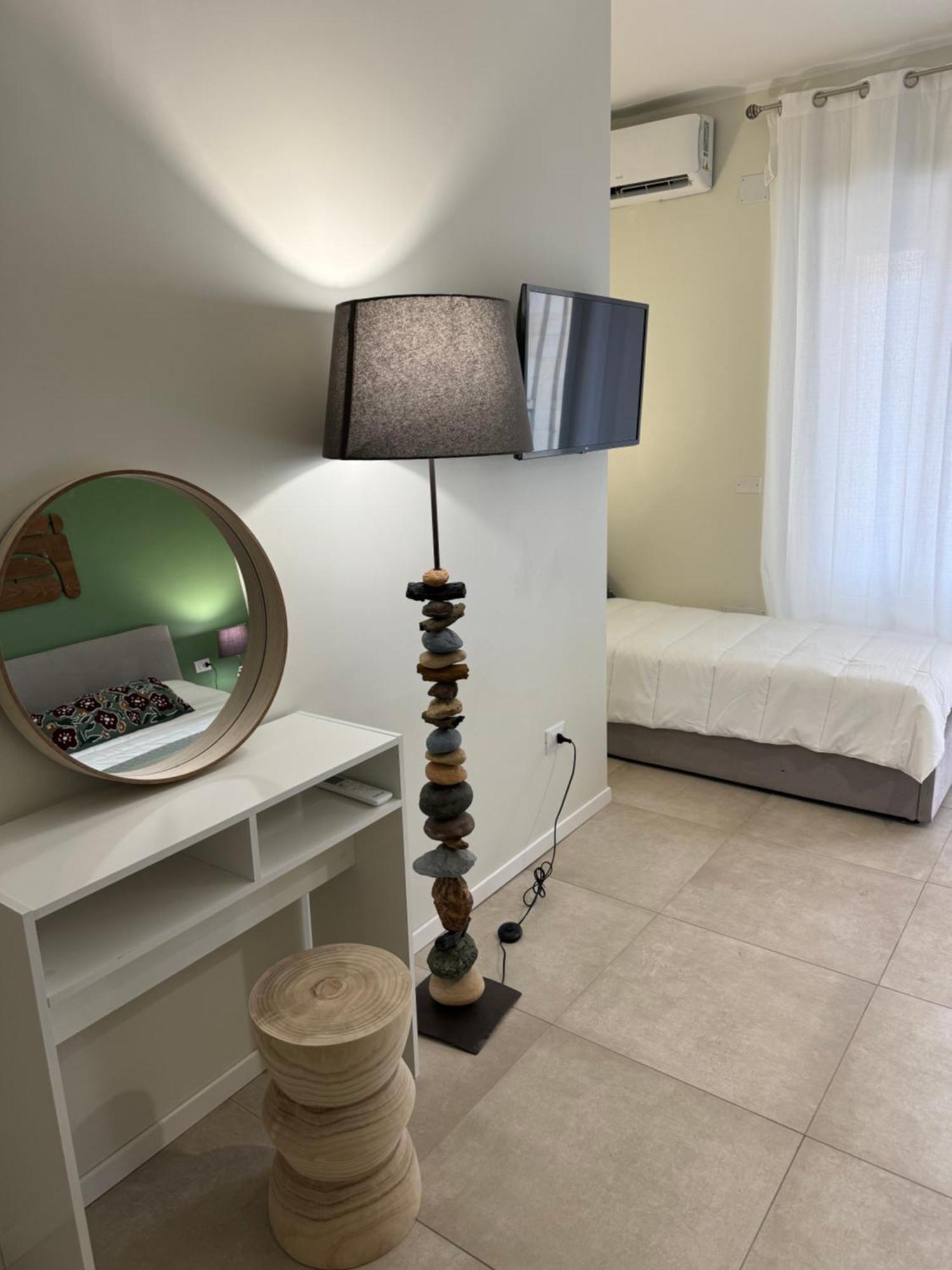 Hotel Dimora Dei Vespri 1 à Catane Extérieur photo