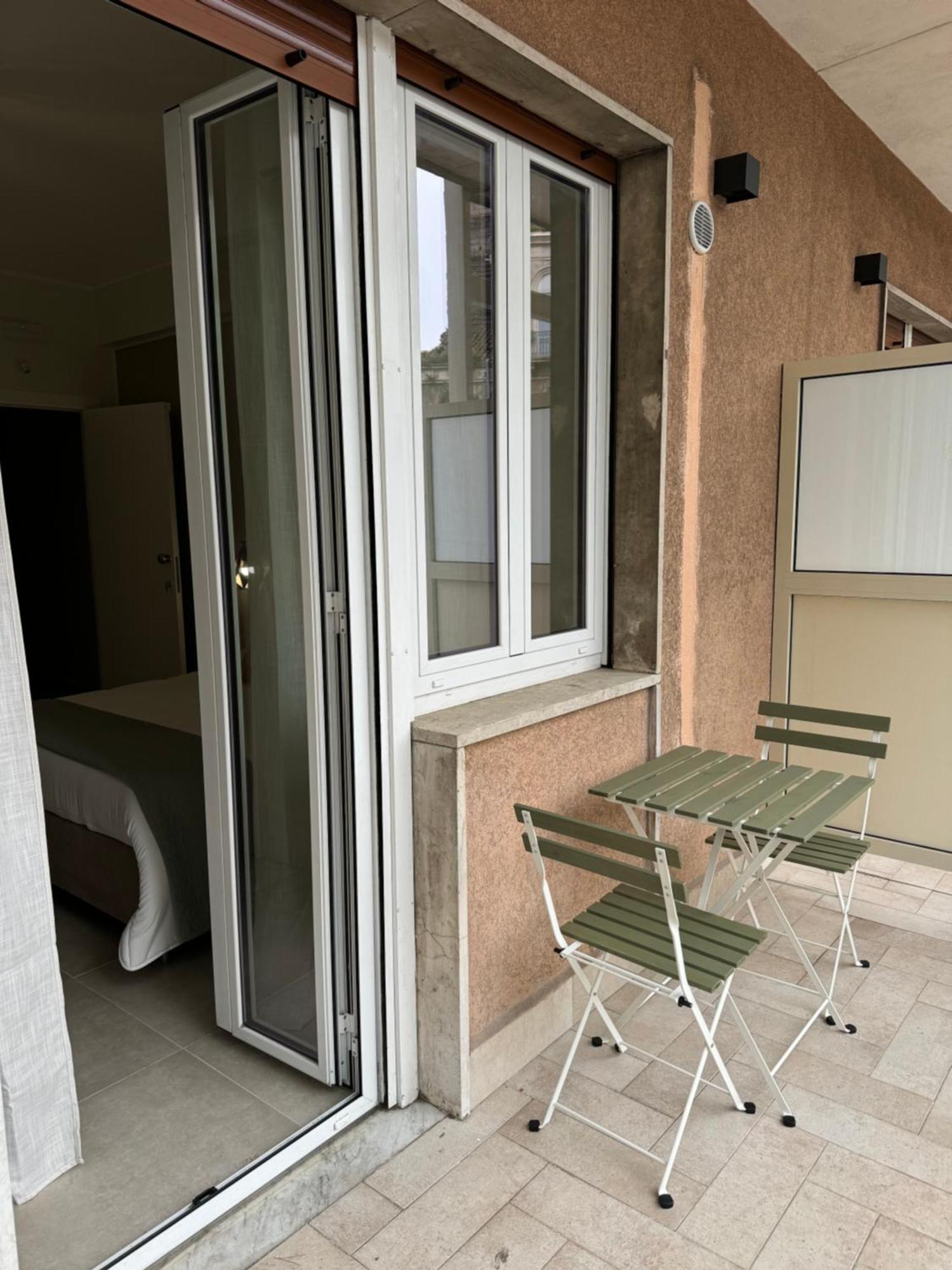 Hotel Dimora Dei Vespri 1 à Catane Extérieur photo